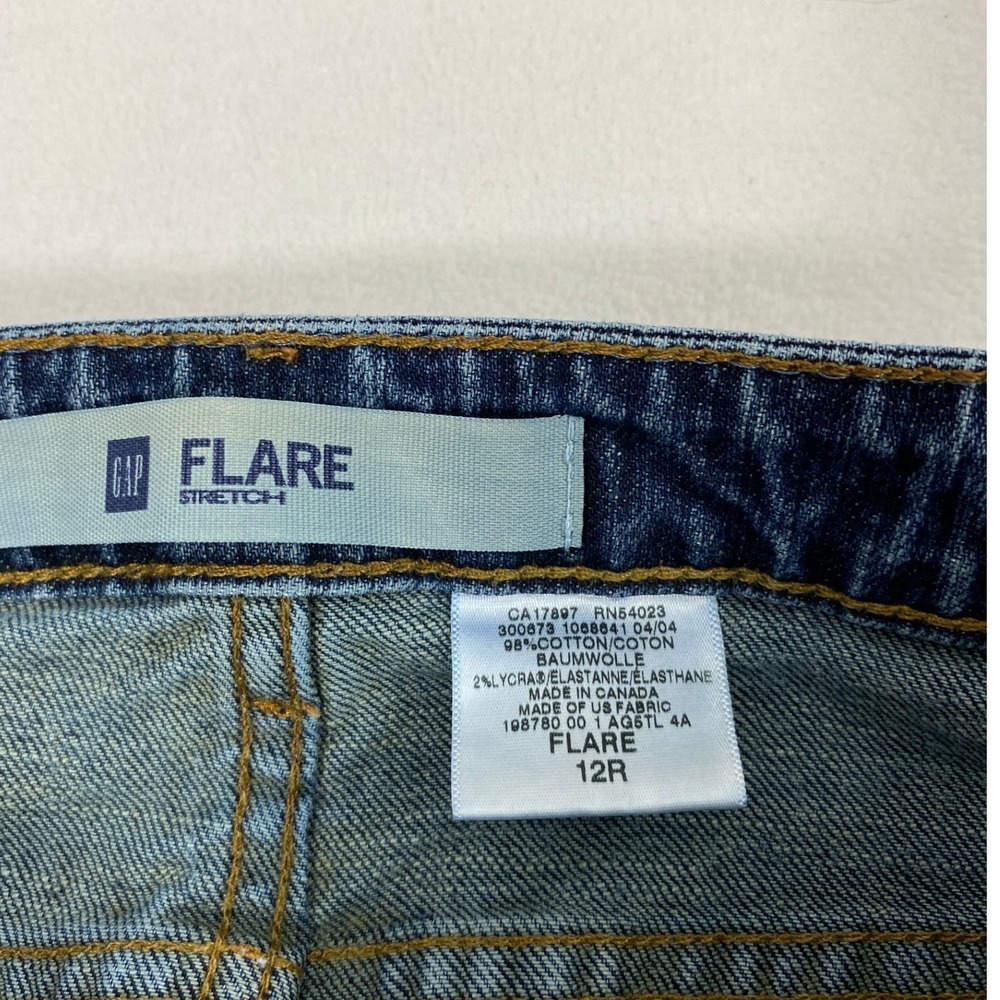 GAP‎ Flare Jeans Women Size 12 R Medium Wash Denim Stretch Mid Rise - Picture 3 of 11
